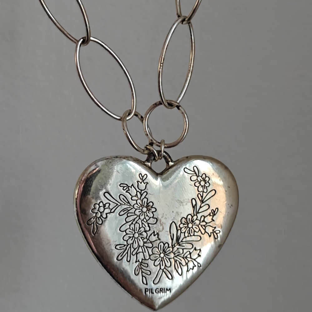 Danish Design Pilgrim Large Two Sided Heart Pendant Necklace Silver Tone - Picture 10 of 15